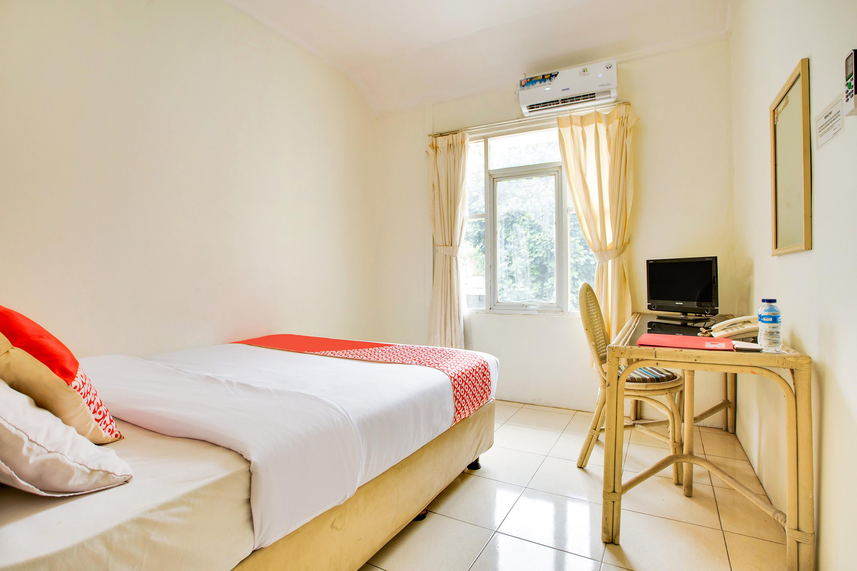 Reddoorz @ Hotel Arimbi Dewi Sartika Baru باندونج المظهر الخارجي الصورة