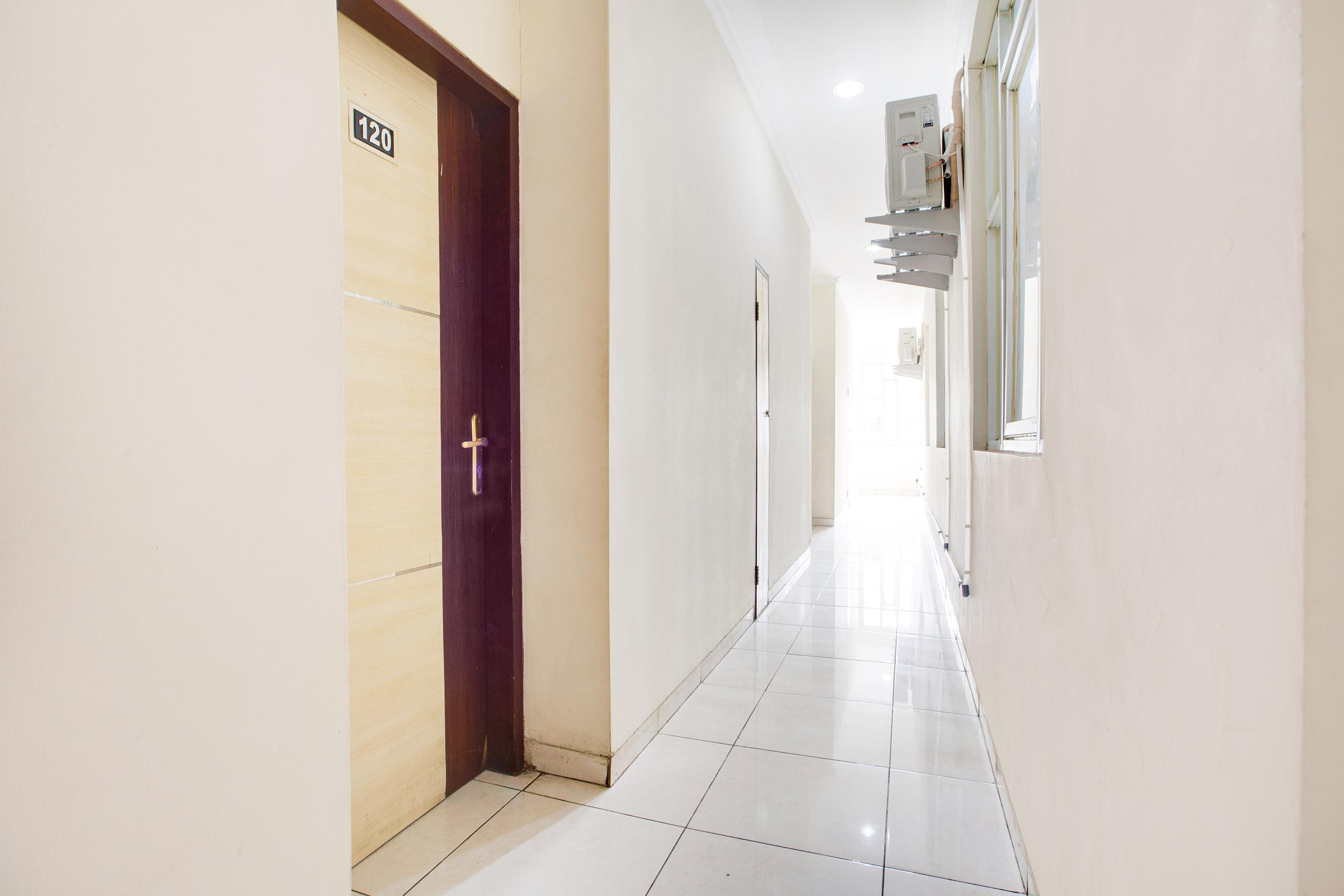 Reddoorz @ Hotel Arimbi Dewi Sartika Baru باندونج المظهر الخارجي الصورة