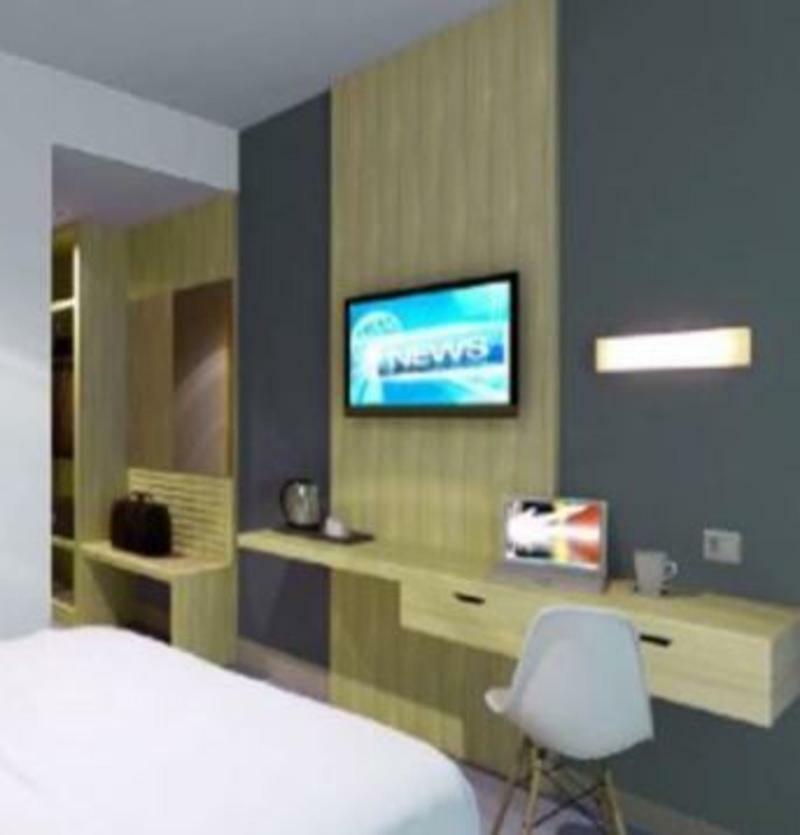 Reddoorz @ Hotel Arimbi Dewi Sartika Baru باندونج المظهر الخارجي الصورة