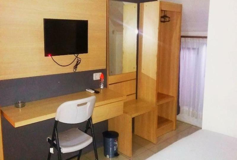 Reddoorz @ Hotel Arimbi Dewi Sartika Baru باندونج المظهر الخارجي الصورة